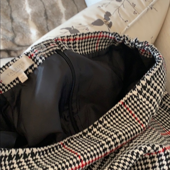 🌺TALBOTS Woman WOOL SKIRT🌺 - Picture 4 of 5